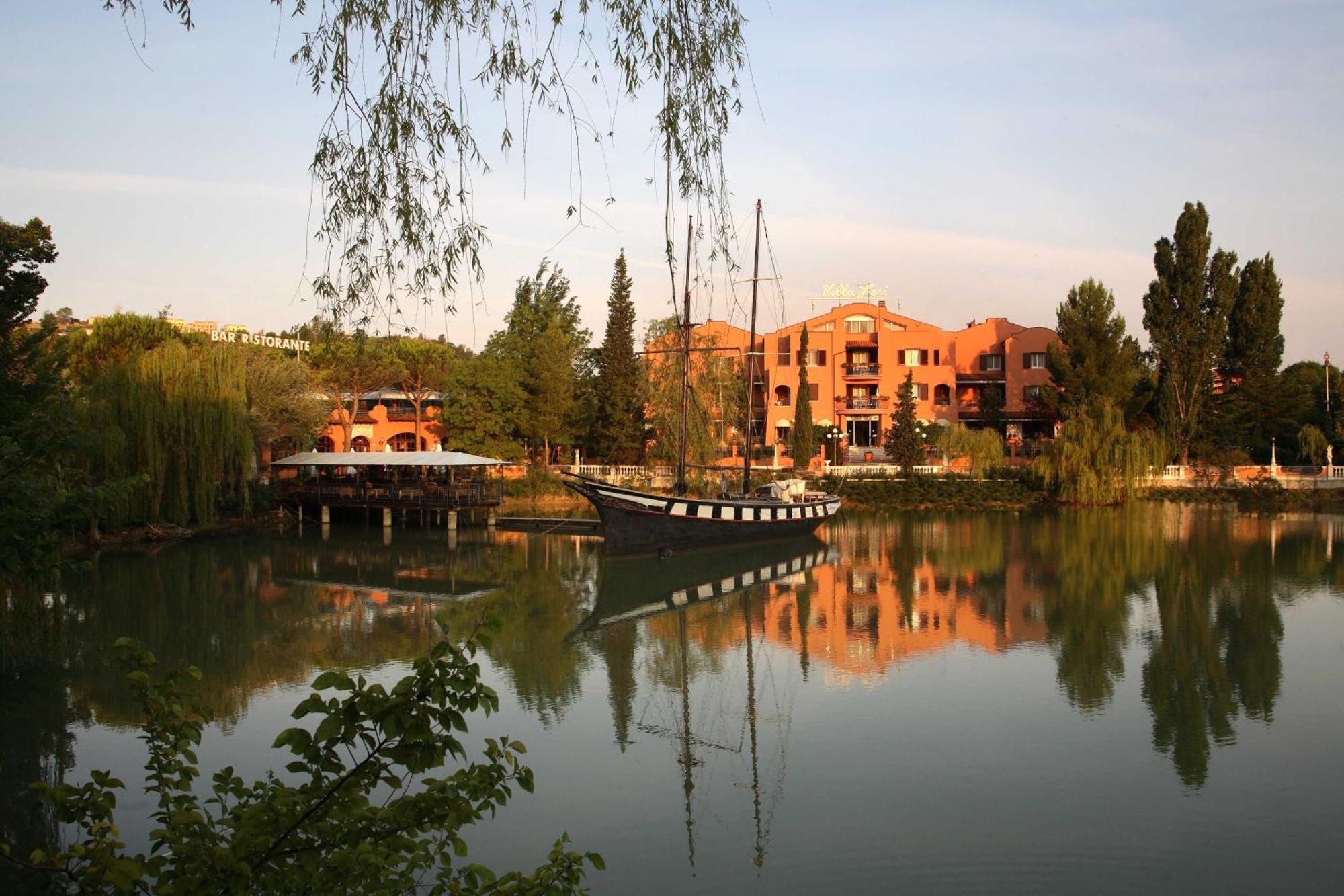 Hotel Villa Leri Monte Colombo Ngoại thất bức ảnh